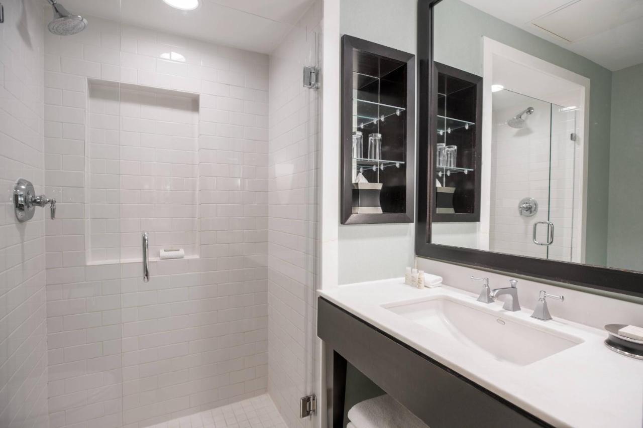 Renaissance New Orleans Pere Marquette French Quarter Area Hotel Εξωτερικό φωτογραφία