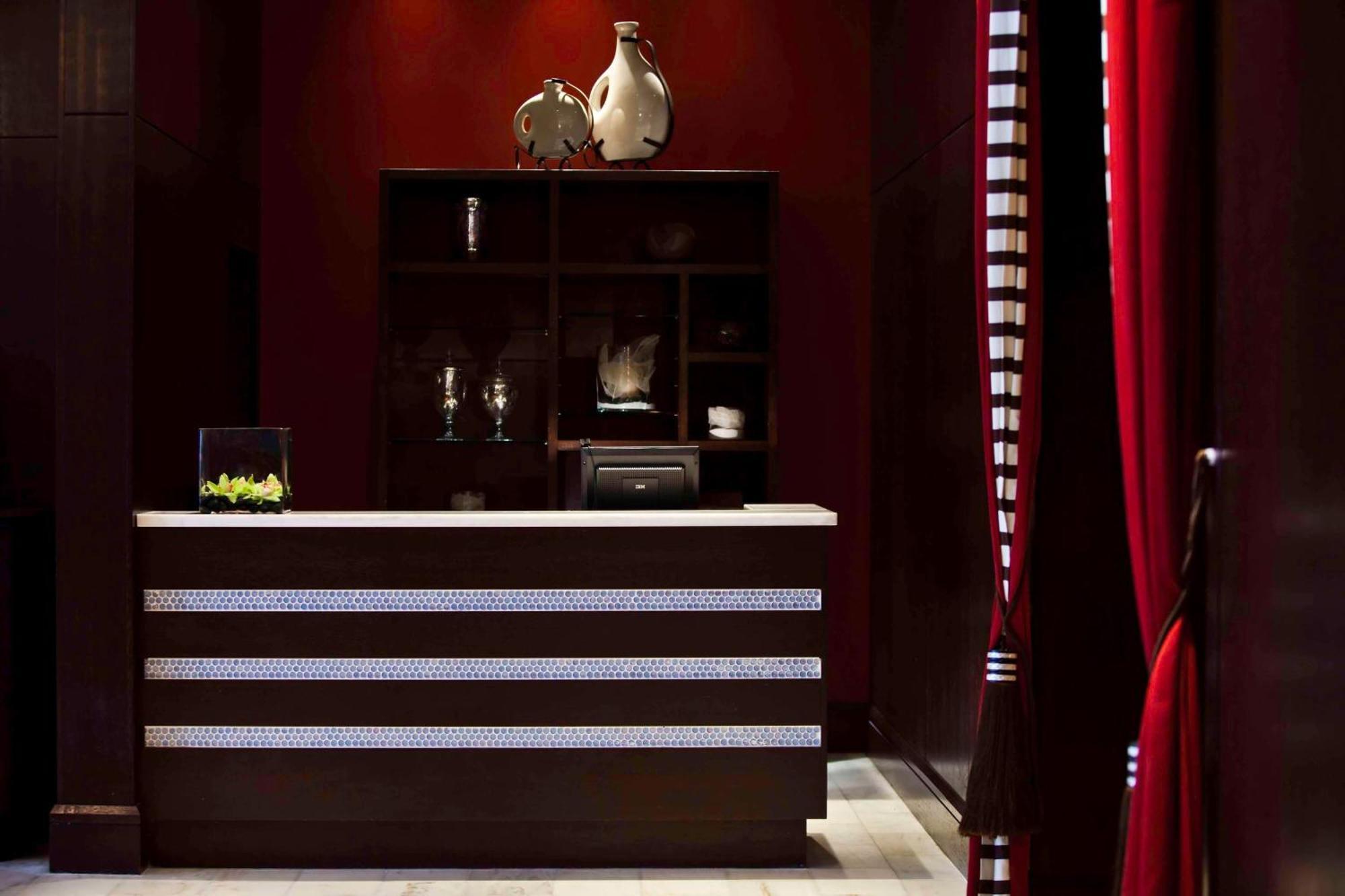 Renaissance New Orleans Pere Marquette French Quarter Area Hotel Εξωτερικό φωτογραφία
